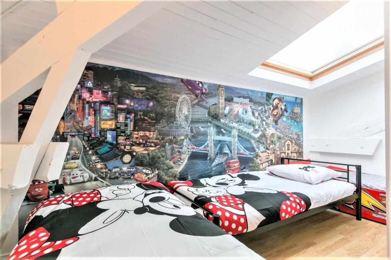 Mickey'S Gateway N4 Pour 6 Votre Refuge Familial Apartman Montévrain Kültér fotó