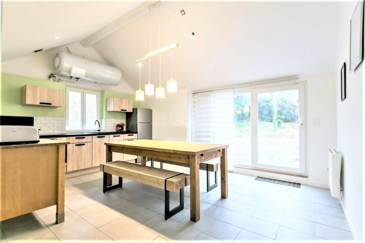 Mickey'S Gateway N4 Pour 6 Votre Refuge Familial Apartman Montévrain Kültér fotó